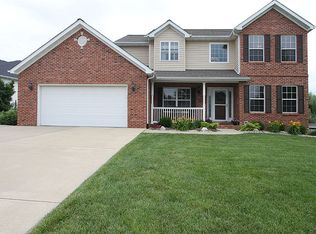 919 Stone Creek Ln, Belleville, IL