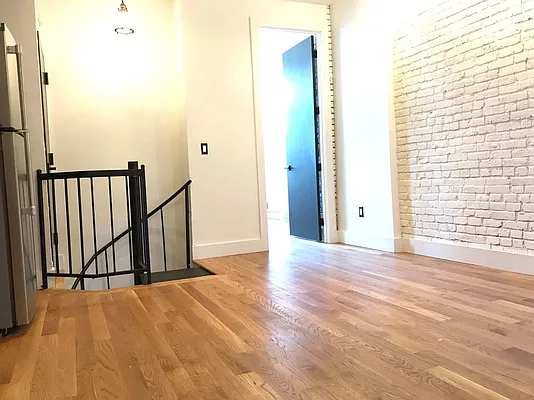 Rented by Brooklyn Group | media 10