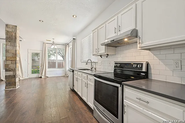 3027 Fall Mist Dr — Photo 12