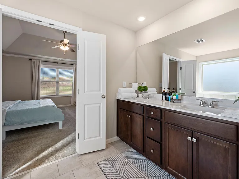 2496 Sunny Hill Rd — Photo 10