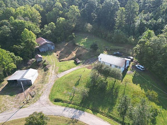 3rd image of 14448 Guyan Creek Rd