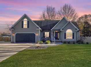 193 Southern Oak Dr, Camden, SC 29020