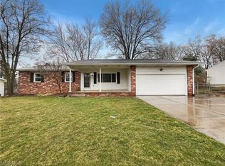 682 N Revere Rd, Akron, OH 44333