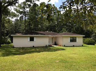 3861 Veteran Rd, Cottondale, FL 32431