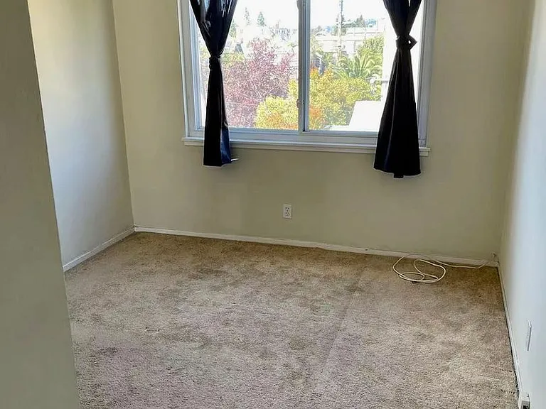 2199 Grant Street — Photo 10