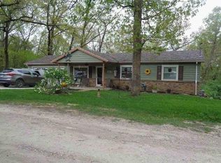4420 Crest Dr, Imperial, MO 63052