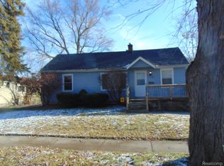 18708 Centralia, Redford, MI 48240