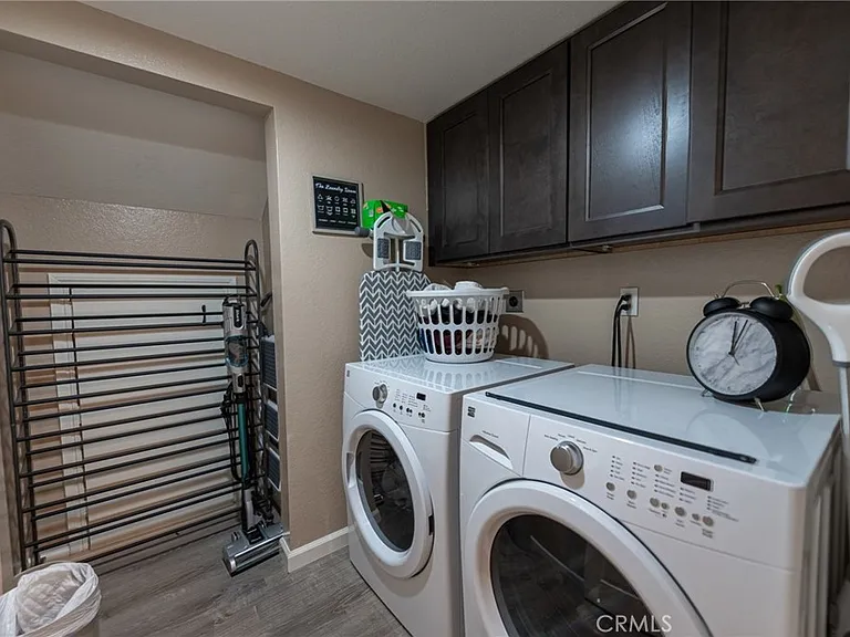 10 Valley Crest Rd — Photo 19