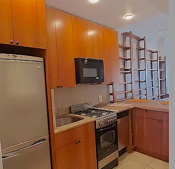 308 E 73rd St #4C — Photo 3