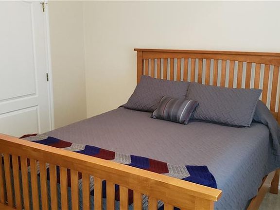 3rd image of 3102 Wisteria Dr