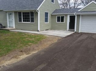 1214 Curtis Bridge Rd NE, Swisher, IA 52338