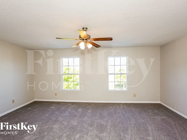 15358 Border Dr — Photo 7