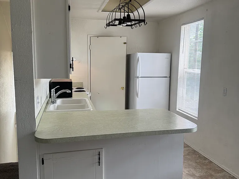 103 W Gilman Ave #2 — Photo 8