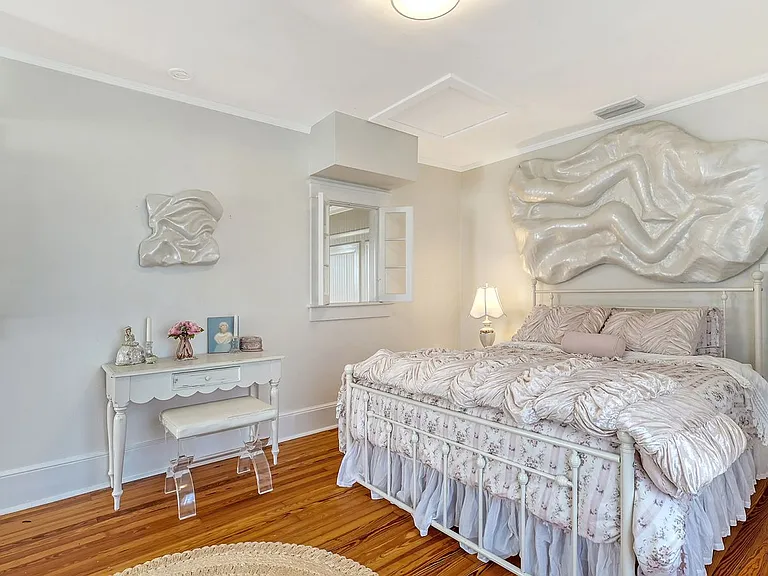 7715 Westmoreland Dr — Photo 58