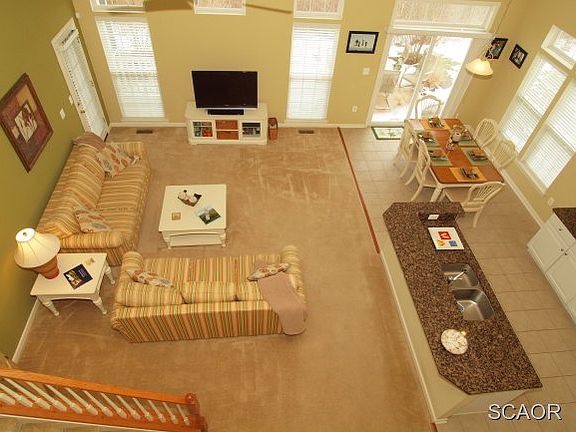 3rd image of 37930 Bayview Cir E