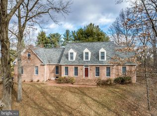 5860 Coy Dr, Mount Airy, MD 21771
