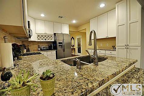 5th image of 8802 Forest Hills Blvd