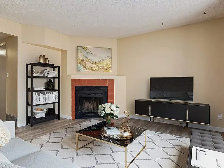550 Rundlehorn Cir NE — Photo 62