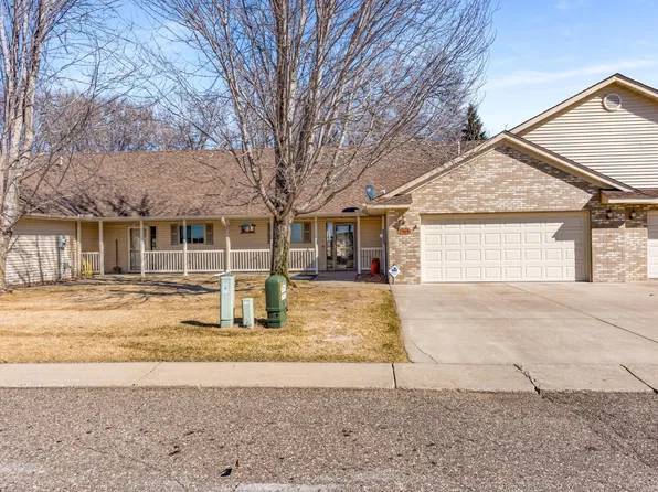 7969 Center St, Clear Lake, MN 55319