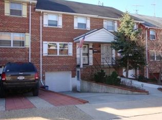24030 66th Ave, Flushing, NY 11362