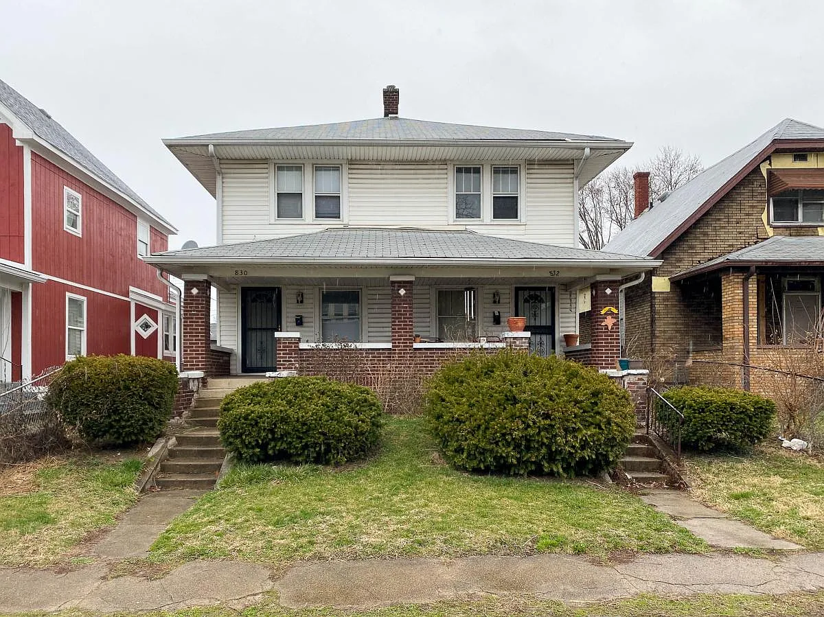 830 Weghorst St photo 1