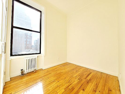 3rd image of 363 W 17th St APT 5C