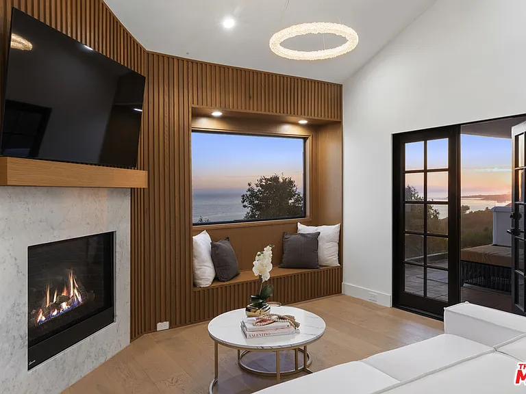 3909 Villa Costera — Photo 34
