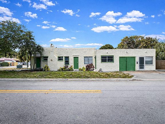 3rd image of 501 Pilgrim Road