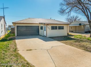 307 S Morse Ave, Stinnett, TX 79083
