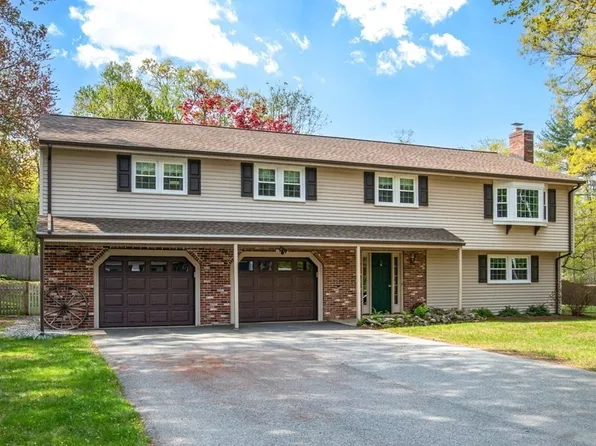13 Fountain St, Billerica, MA 01821