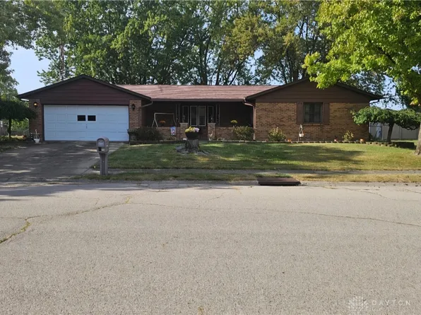 404 Jamesway Dr, Eaton, OH 45320