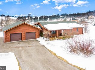 5081 Rocky Rd, Glenville, PA 17329