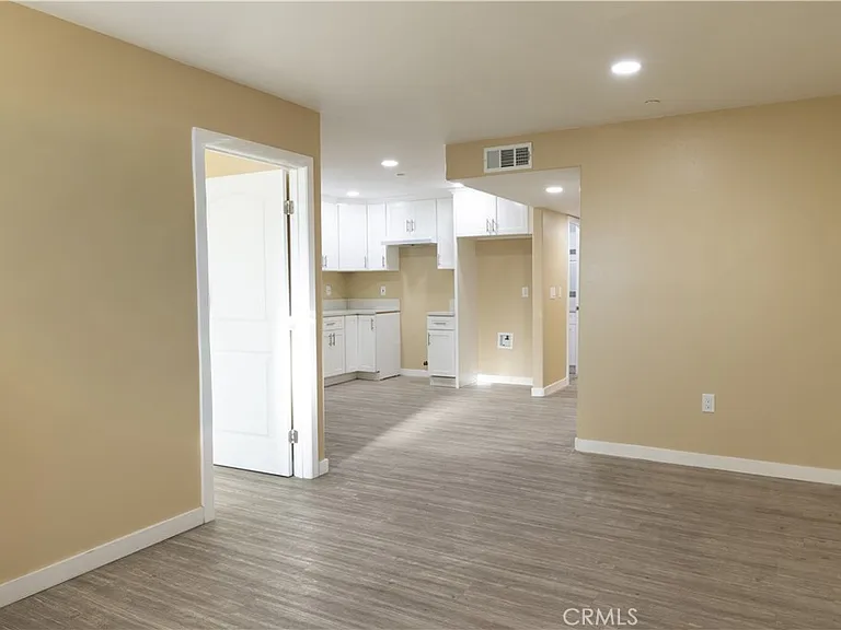 9310 Pace Ave — Photo 4