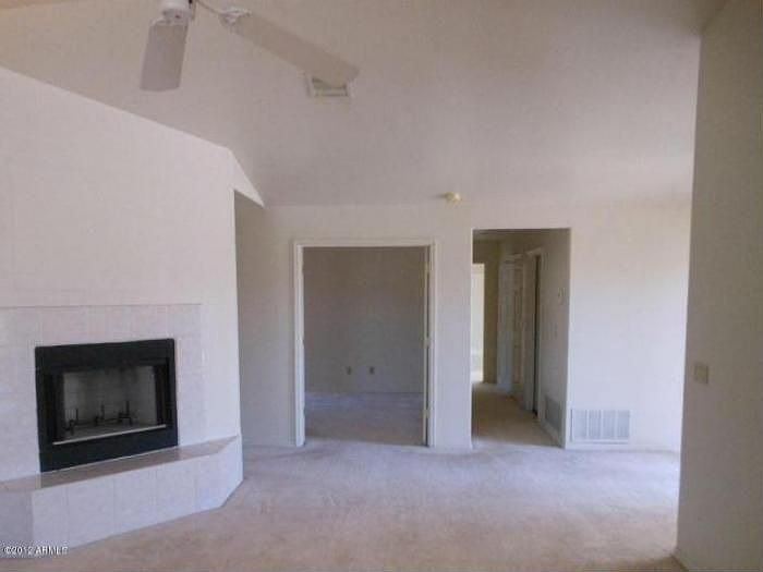 1st image of 16329 E Glenbrook Blvd