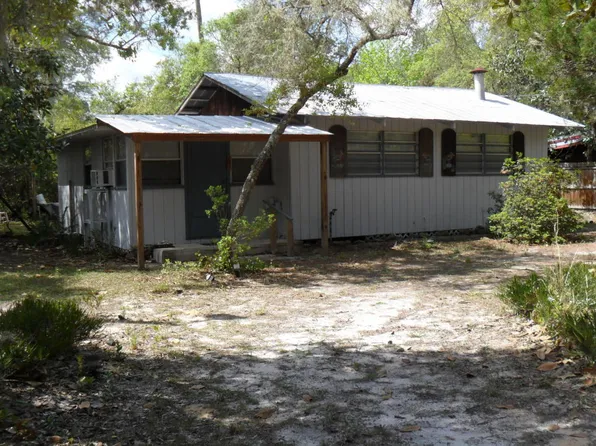 15694 NE 239th Ln, Fort Mc Coy, FL 32134