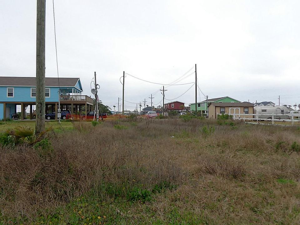 2nd image of 944 W Verdia Dr