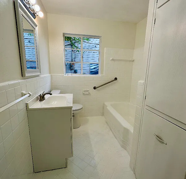 4224 Main St — Photo 9