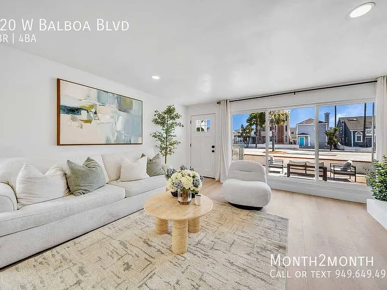 920 W Balboa Blvd — Photo 3