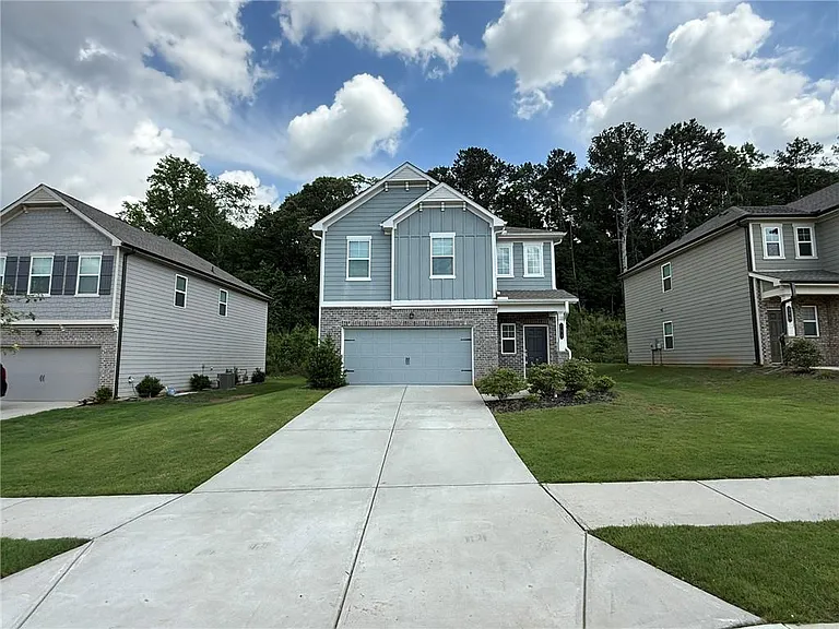 168 Golden Eagle Pkwy — Photo 1
