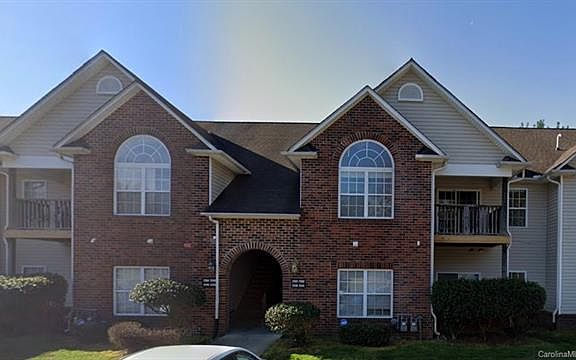 2nd image of 2554 Carya Pond Ln #C