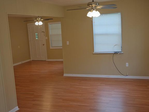 4th image of 17116 NE 71st Pl