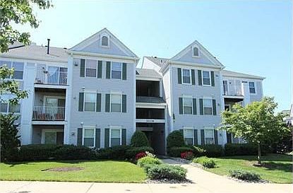 1st image of 10018 Vanderbilt Cir APT 8-12