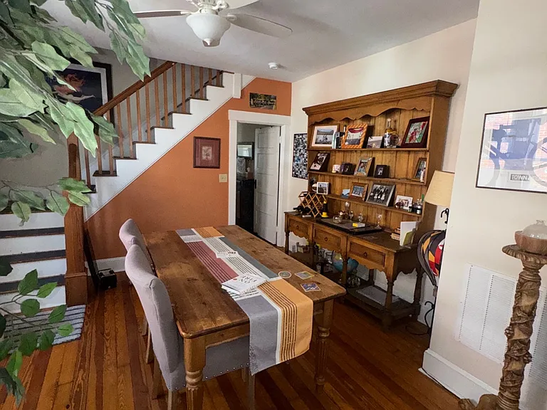 802 Trail Ave — Photo 3