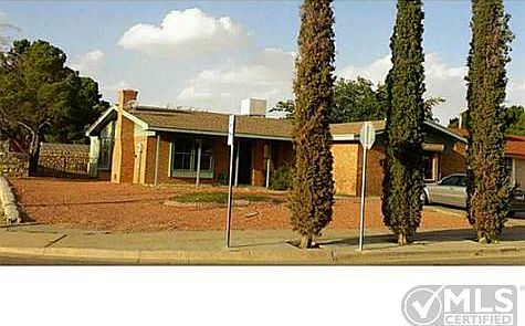3rd image of 11325 Lake Nemi Dr
