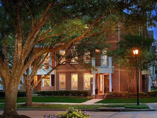47 Islewood Boulevard, The Woodlands, TX 77380