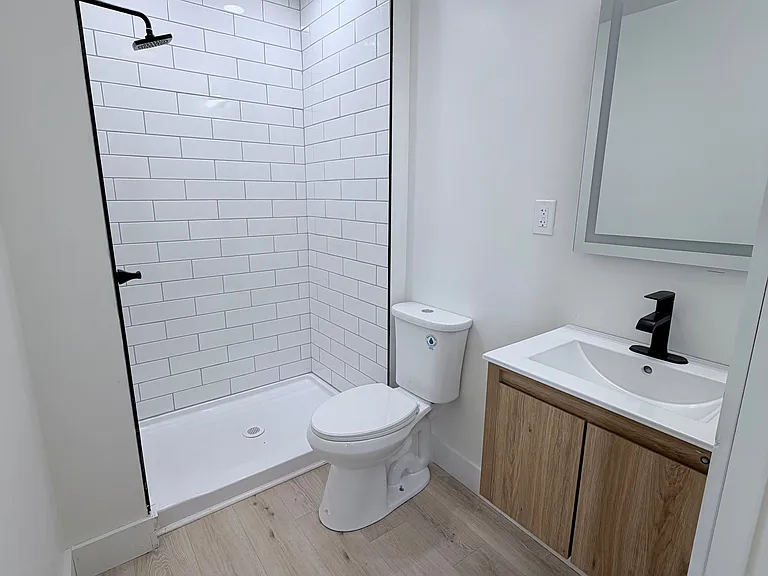 816 Purcell Ave — Photo 9
