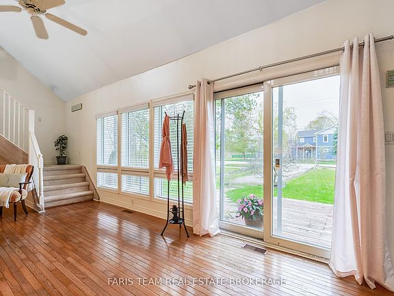 3rd image of 2720 Ireton St