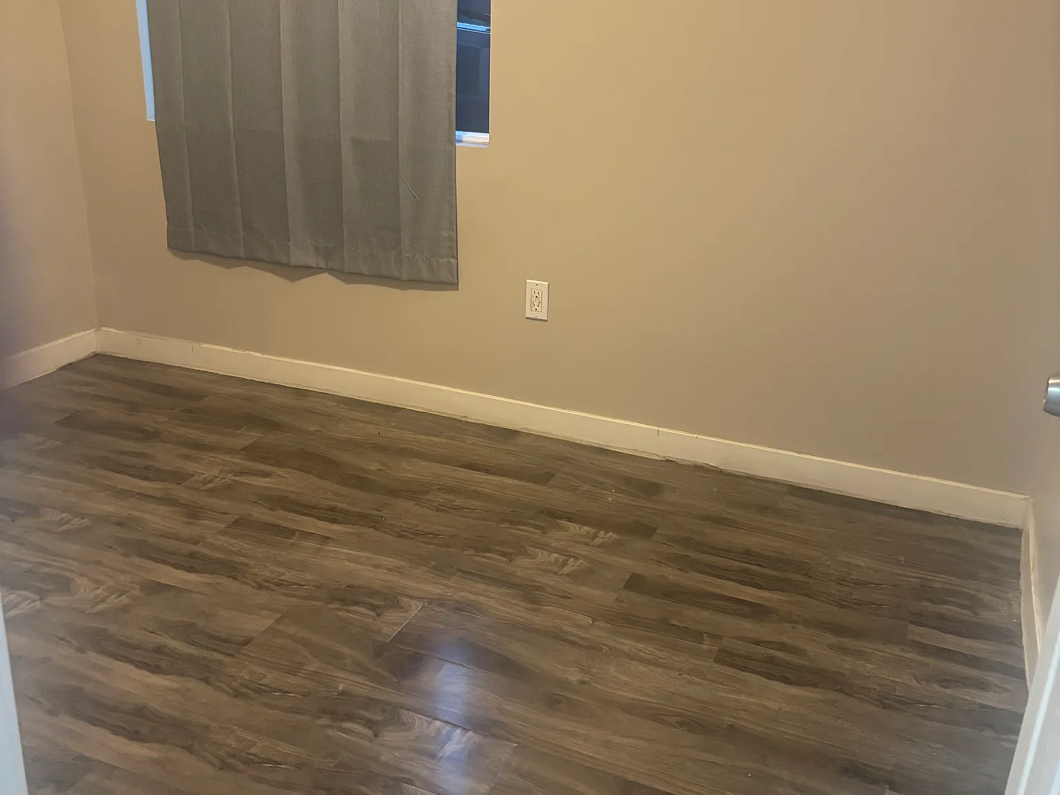 2 bed, 400 sqft, $1,650 — Photo 2