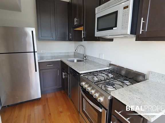 3rd image of 4614 N Paulina St APT 409
