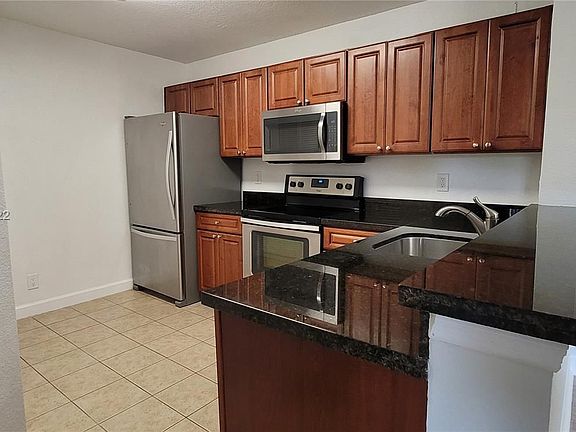 4th image of 10125 W Sunrise Blvd APT 302